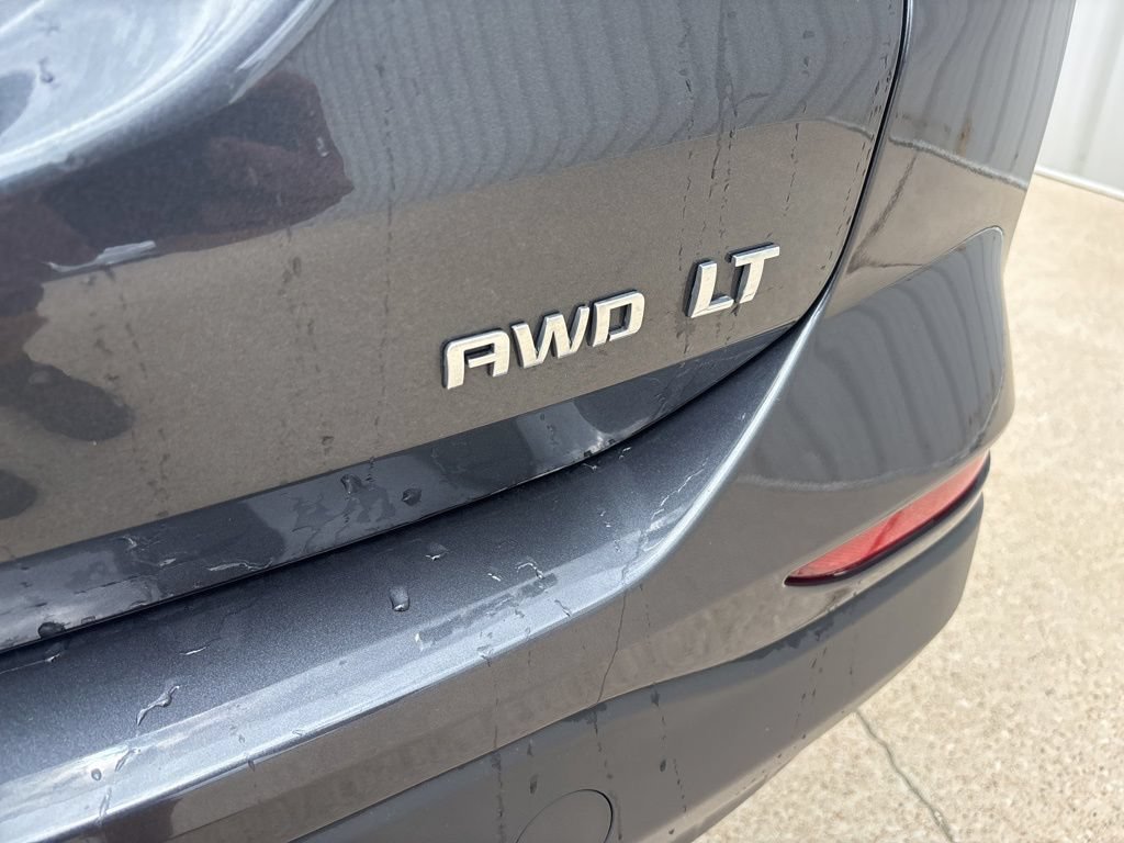 Used 2023 Chevrolet Equinox LT AWD/4WD image 10