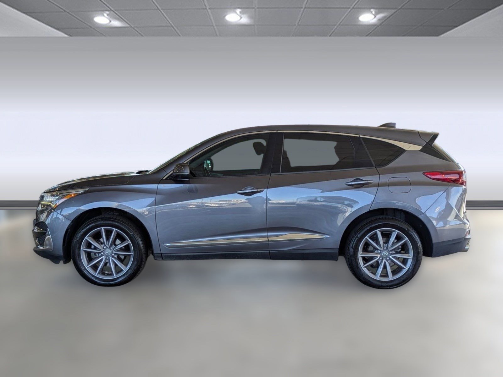 Used 2019 Acura RDX AWD w/ Technology Package image 2