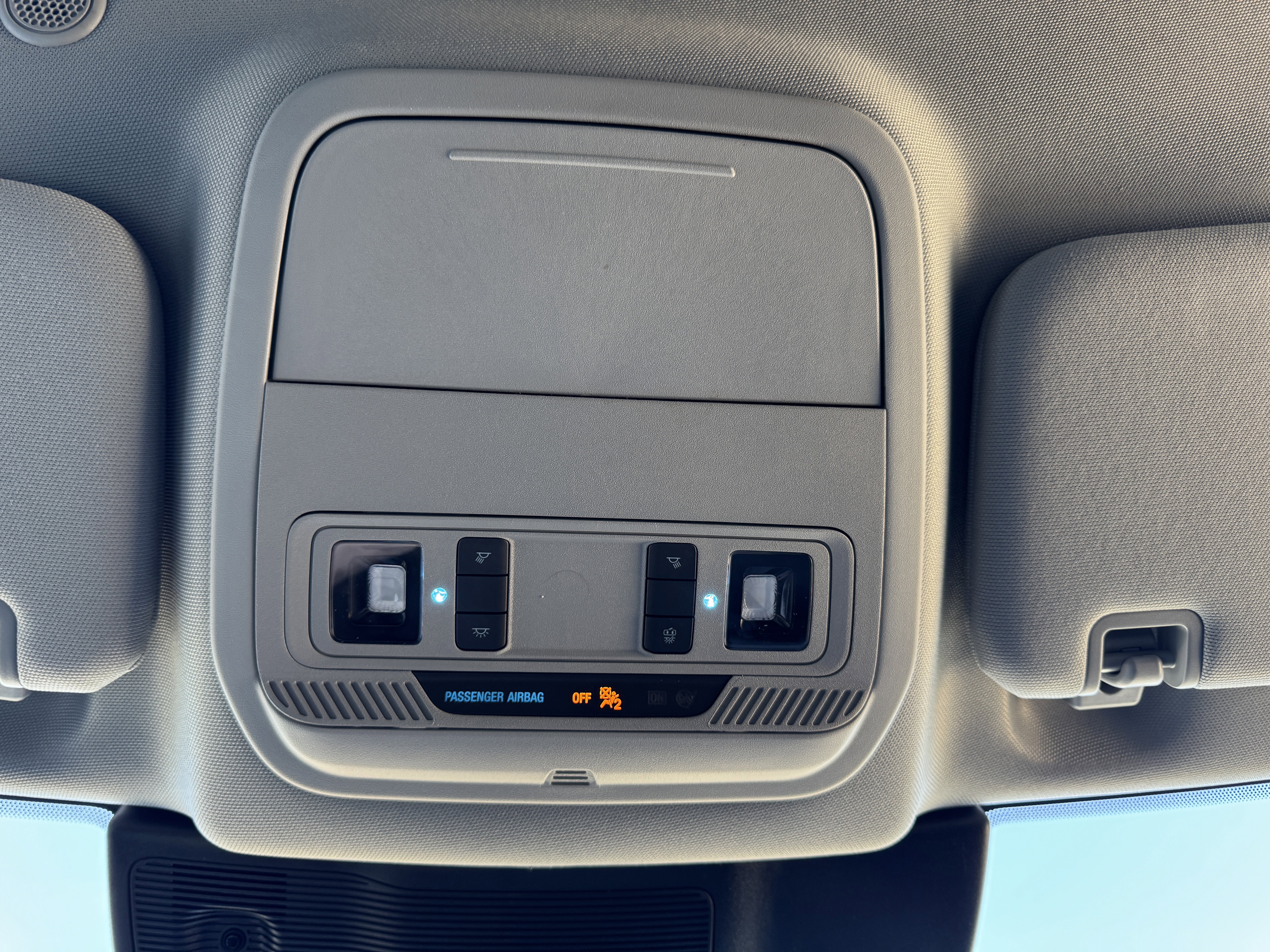 Certified 2022 Ford Explorer XLT w/ Equipment Group 202A image 28