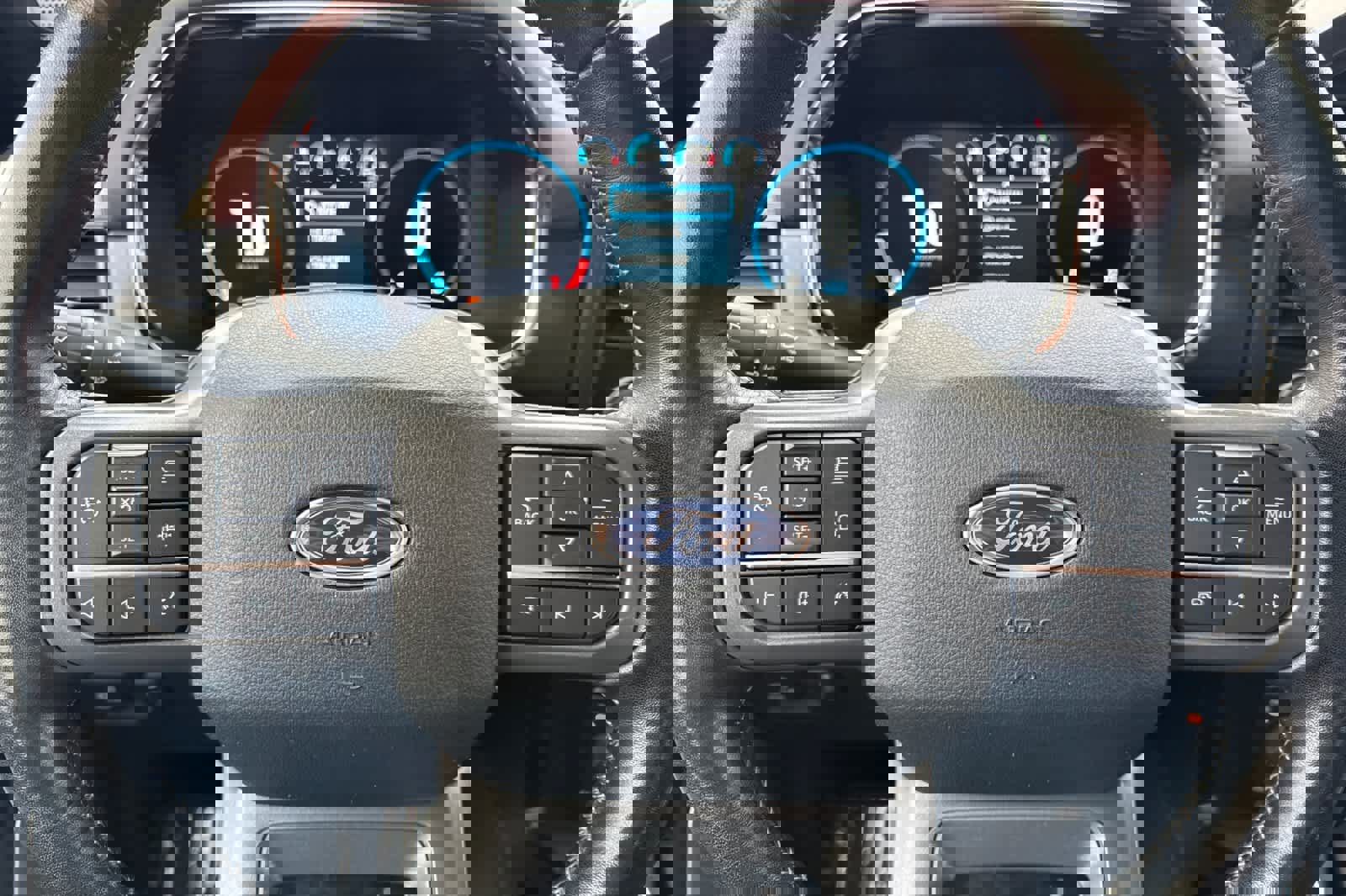 Certified 2023 Ford F150 Lariat w/ Equipment Group 502A High image 23