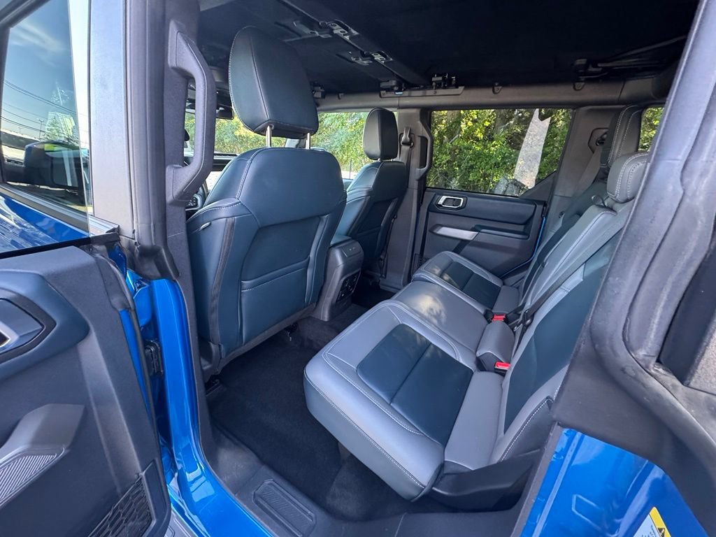 Certified 2023 Ford Bronco Outer Banks w/ Sasquatch Package AWD/4WD image 9