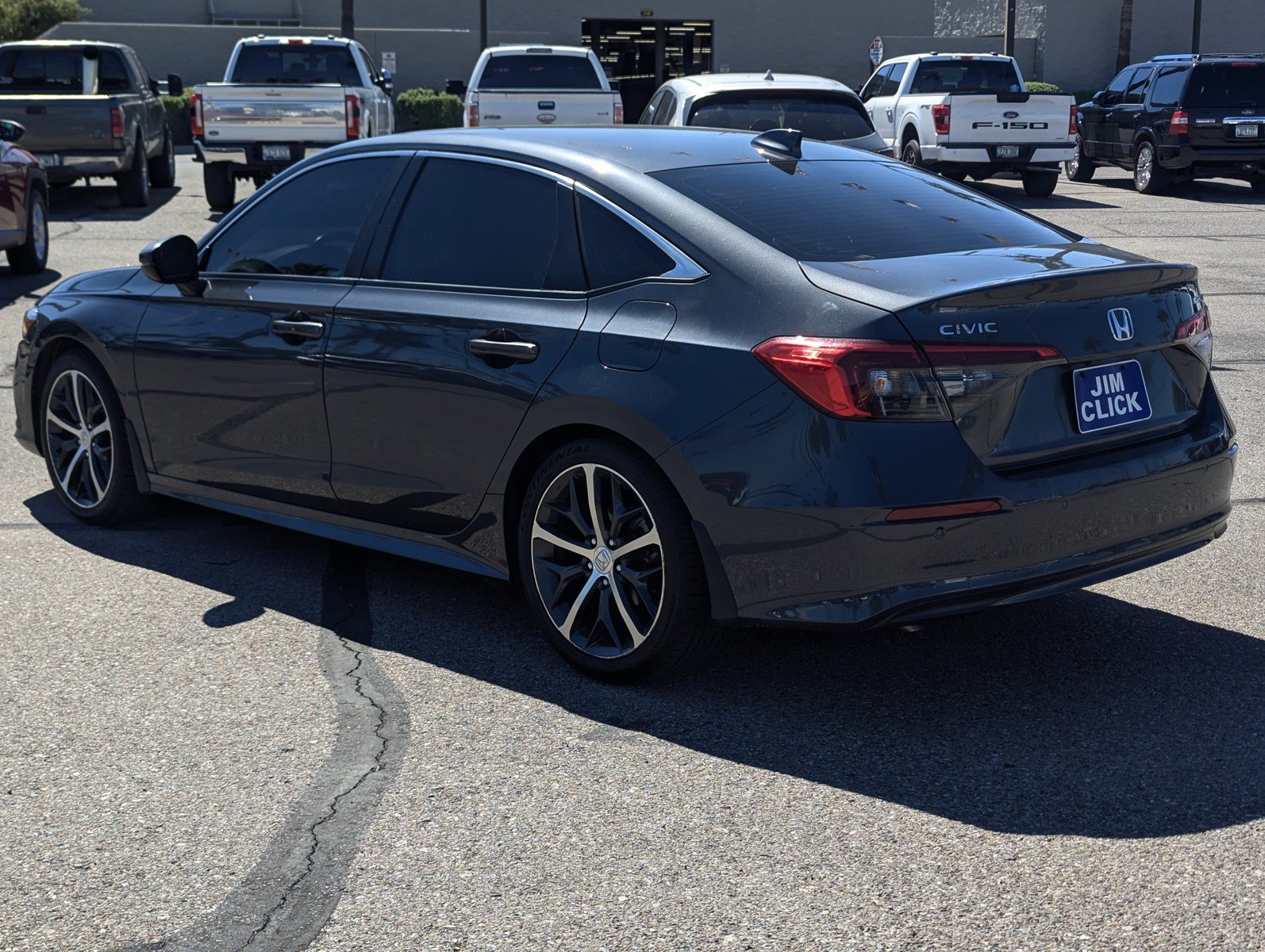 Used 2022 Honda Civic Touring image 4