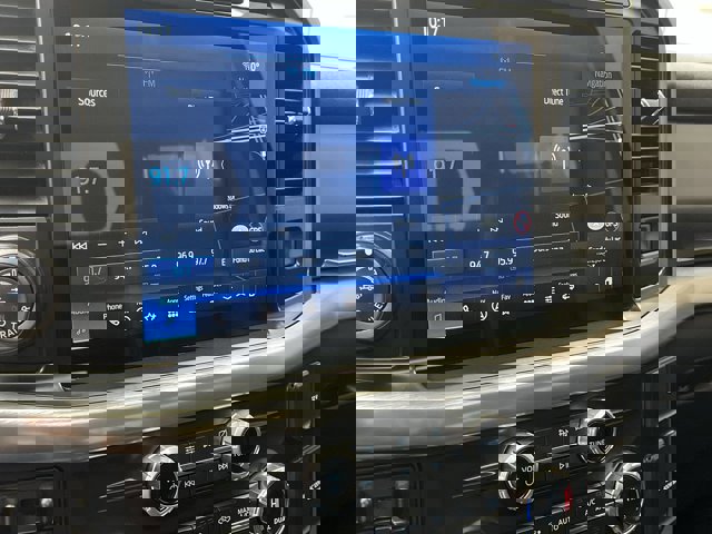 Certified 2021 Ford F150 Lariat w/ Equipment Group 502A High image 21