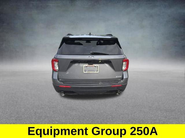 Certified 2023 Ford Explorer ST-Line AWD/4WD image 4