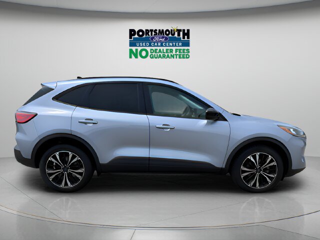 Certified 2022 Ford Escape SEL w/ SEL Stealth AWD Package image 6