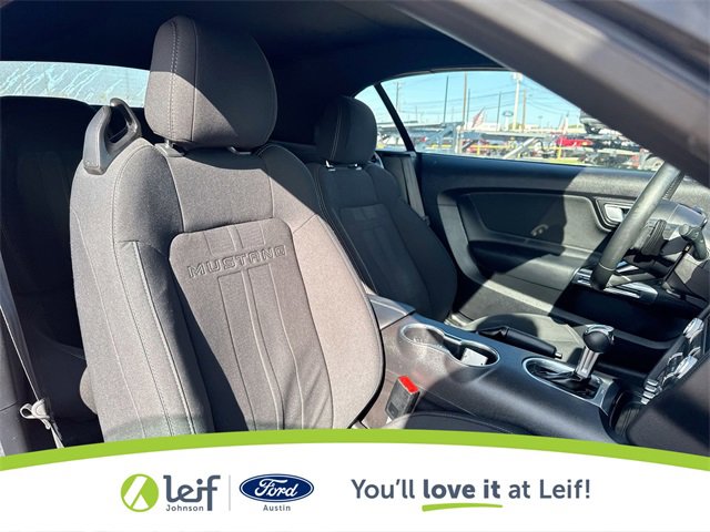 Certified 2019 Ford Mustang Convertible w/ Equipment Group 101A image 30