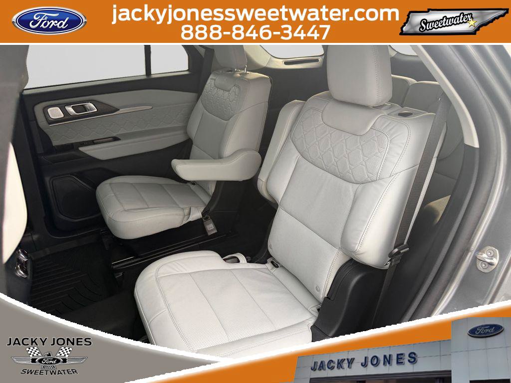 Certified 2025 Ford Explorer Platinum w/ Ultimate Package RWD image 13