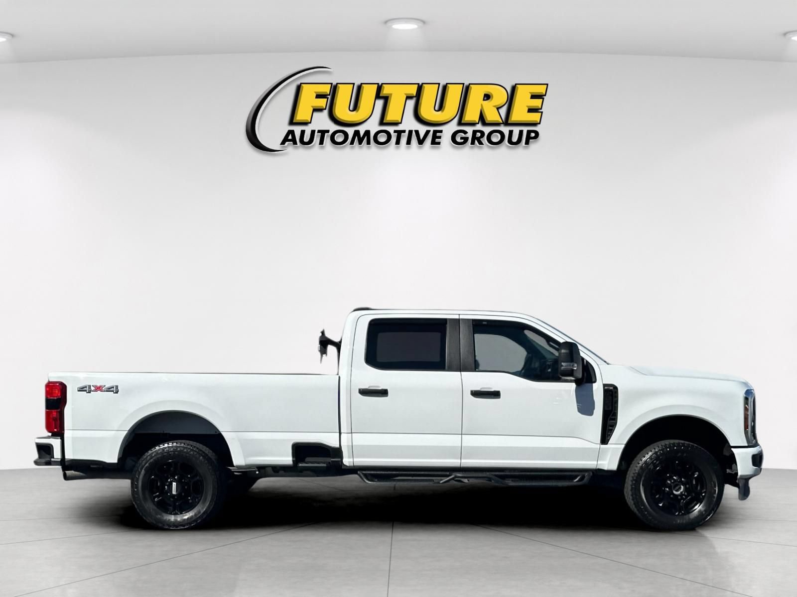 Certified 2024 Ford F250 XL w/ STX Appearance Package AWD/4WD image 2