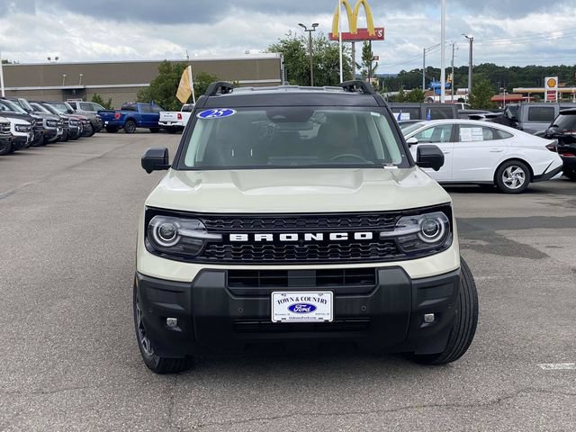 Certified 2025 Ford Bronco Sport Outer Banks w/ Outer Banks Tech Package+ AWD/4WD image 8