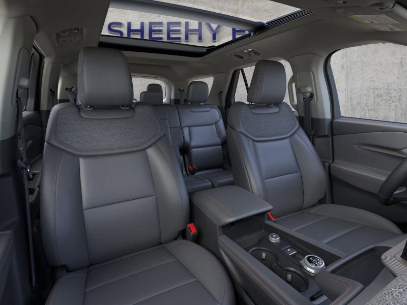 Certified 2025 Ford Explorer Active w/ Active Comfort Package image 10