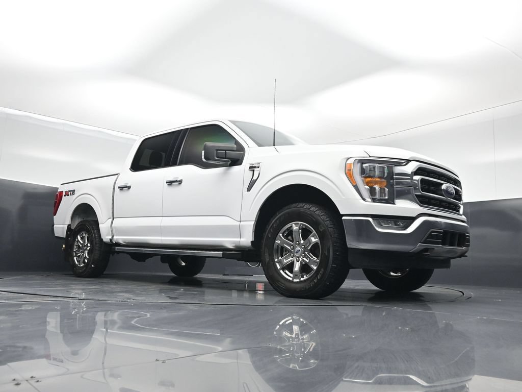 Certified 2022 Ford F150 XLT w/ Equipment Group 302A High AWD/4WD image 4