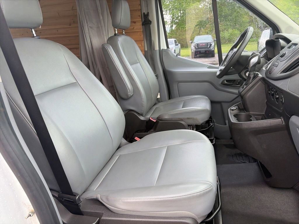 Certified 2019 Ford Transit 150 130 Medium Roof RWD image 36