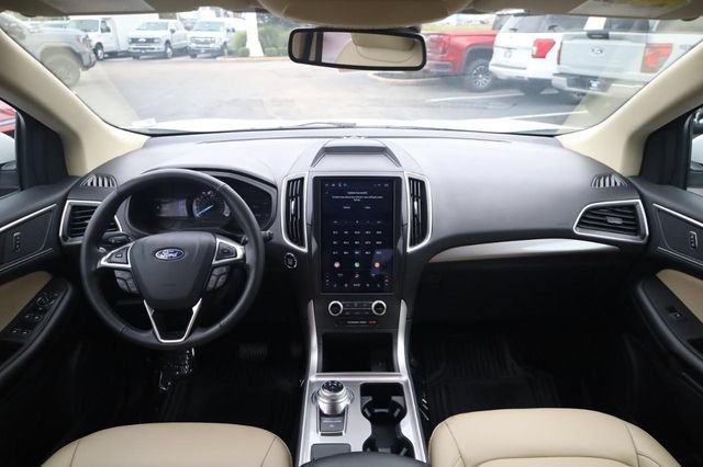 Certified 2024 Ford Edge SEL AWD/4WD image 7
