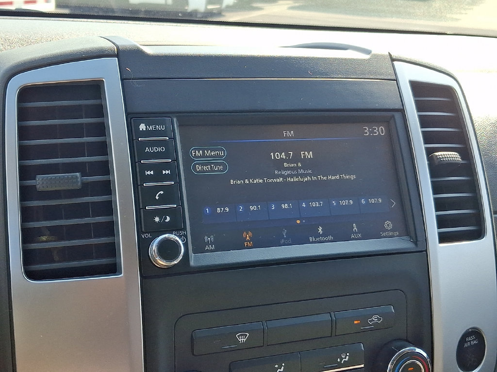 Used 2019 Nissan Frontier SV AWD/4WD image 16