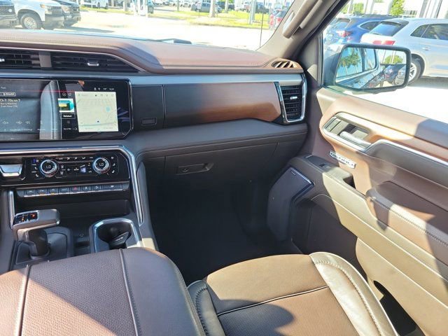 Used 2024 GMC Sierra 1500 Denali w/ Denali Reserve Package image 24