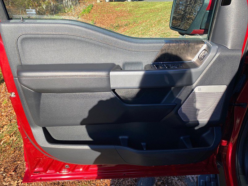 Certified 2023 Ford F150 Lightning Lariat w/ Equipment Group 511A High image 26