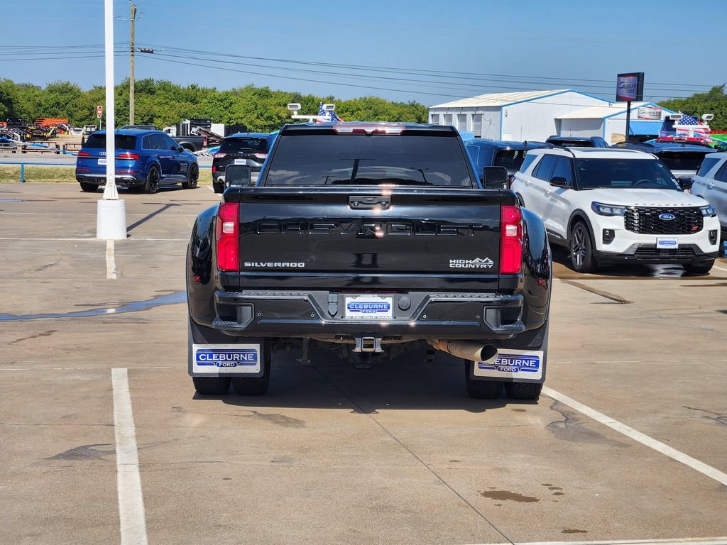 Used 2022 Chevrolet Silverado 3500 High Country w/ Safety Package II AWD/4WD image 6
