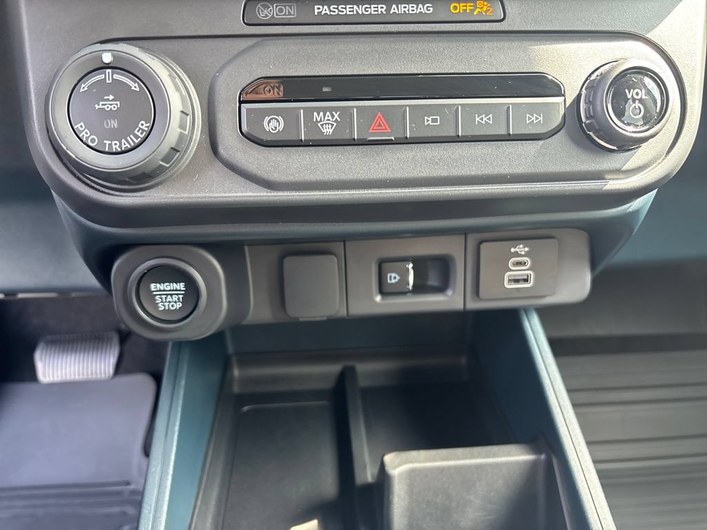 Certified 2026 Ford Maverick Tremor AWD/4WD image 24