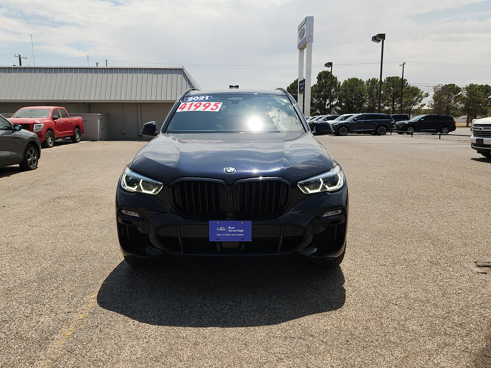 Used 2021 BMW X5 M50i w/ Executive Package AWD/4WD image 2