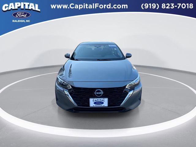 Used 2025 Nissan Sentra SV image 9