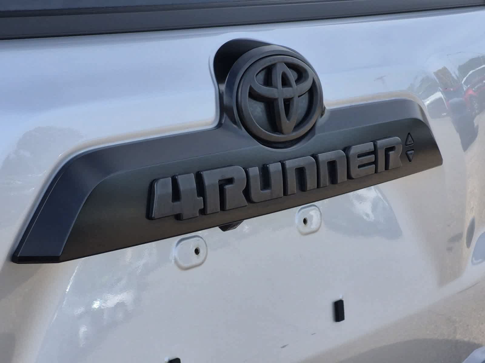 Used 2024 Toyota 4Runner TRD Off-Road Premium w/ Moonroof Package AWD/4WD image 13