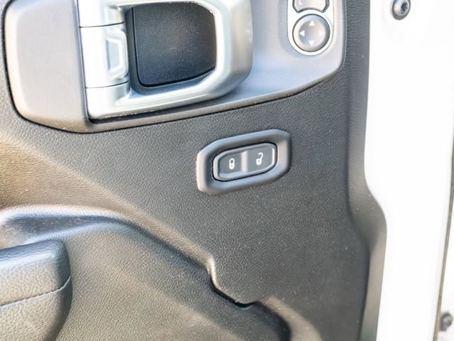 Used 2023 Jeep Wrangler Sport image 19