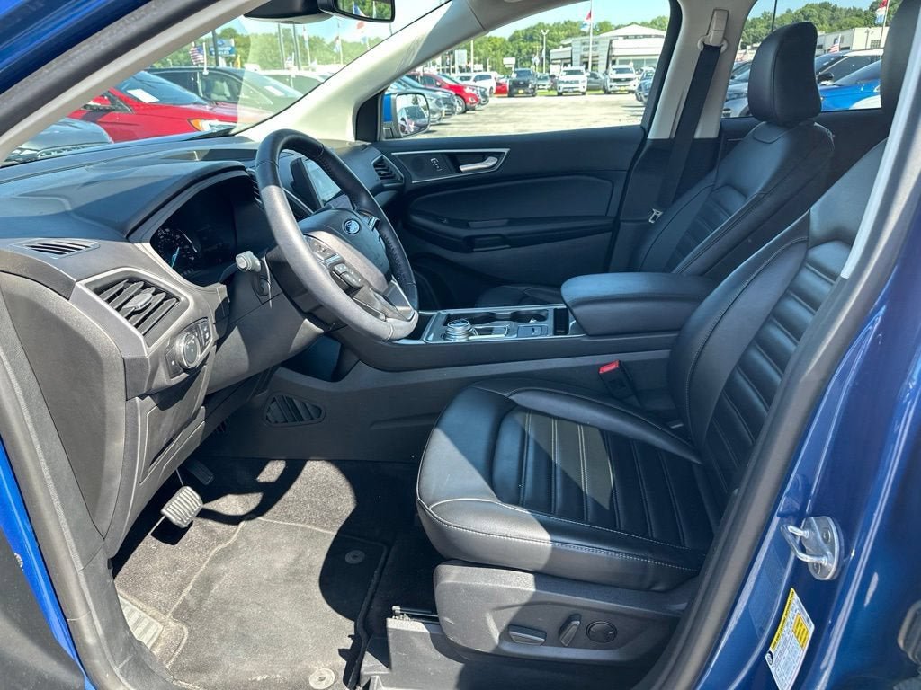 Certified 2024 Ford Edge SEL w/ Convenience Package AWD/4WD image 13