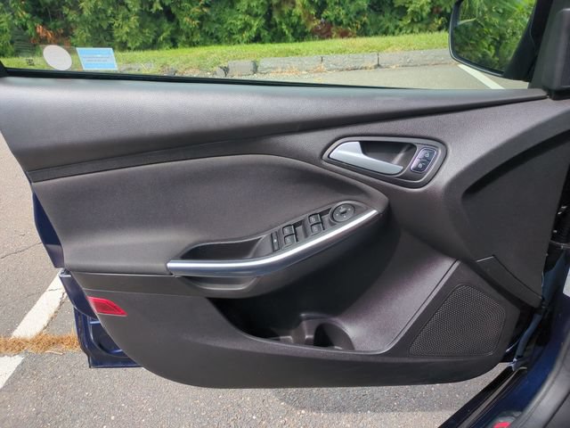 Certified 2017 Ford Focus ST w/ Equipment Group 401A FWD image 11