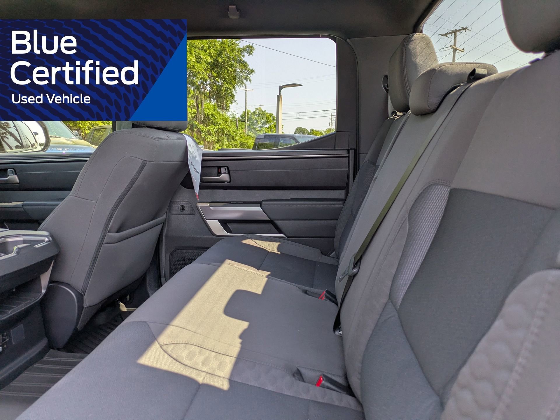 Used 2025 Toyota Tundra SR5 w/ SR5 Convenience Package AWD/4WD image 17