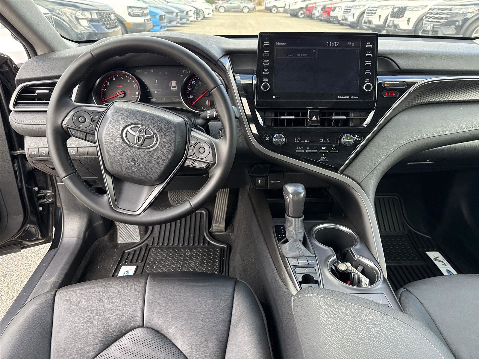 Used 2021 Toyota Camry XSE image 11