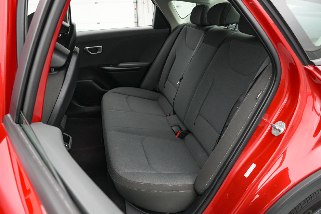 Used 2025 Kia K4 FWD image 18
