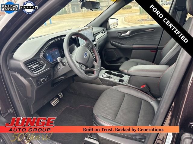 Certified 2023 Ford Escape ST-Line w/ Tech Pack #1 image 9