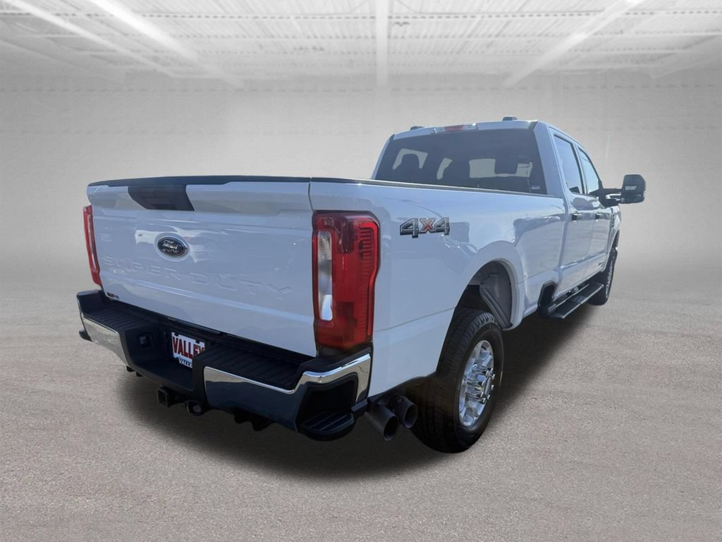 Certified 2025 Ford F350 XLT AWD/4WD image 4