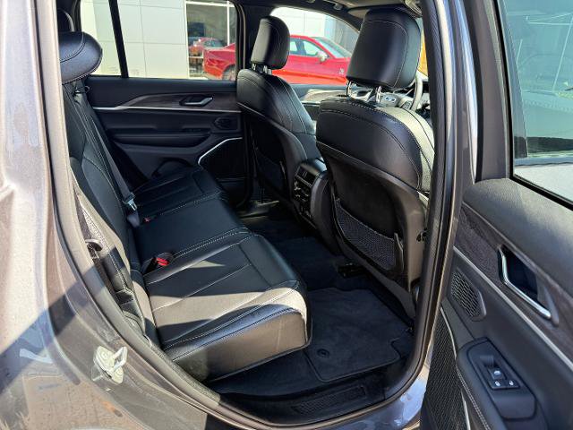 Used 2024 Jeep Grand Cherokee Limited 4xe AWD/4WD image 10