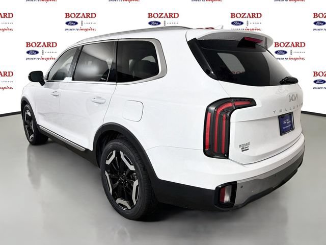 Used 2023 Kia Telluride EX AWD/4WD image 6