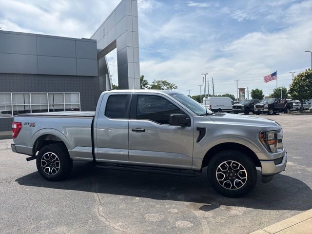 Certified 2023 Ford F150 XL w/ STX Appearance Package AWD/4WD image 4