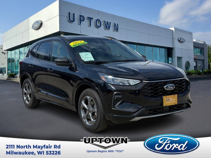 Certified 2023 Ford Escape ST-Line w/ Tech Pack #1 AWD/4WD image 1
