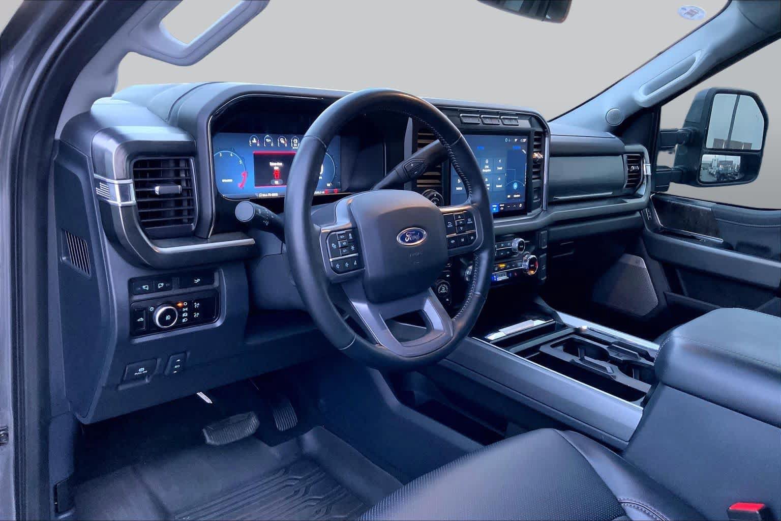 Certified 2023 Ford F250 Lariat w/ Lariat Ultimate Package AWD/4WD image 16