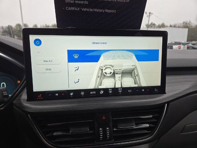 Certified 2023 Ford Escape Platinum w/ Premium Technology Package image 19