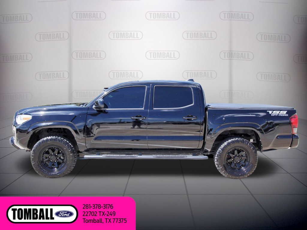 Used 2023 Toyota Tacoma SR AWD/4WD image 5