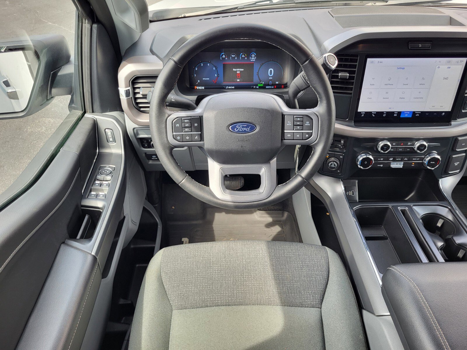 Certified 2025 Ford F150 XLT w/ Equipment Group 301A Standard AWD/4WD image 15