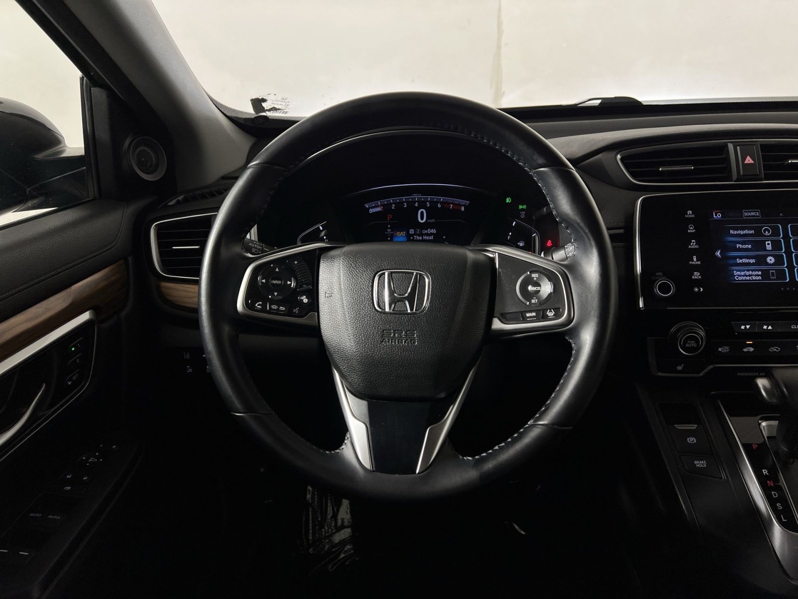 Used 2018 Honda CR-V Touring image 16