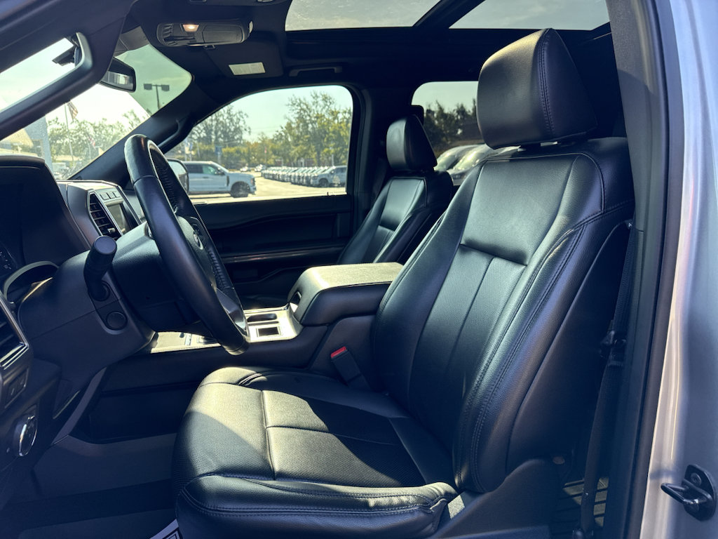 Certified 2021 Ford Expedition XLT RWD image 14