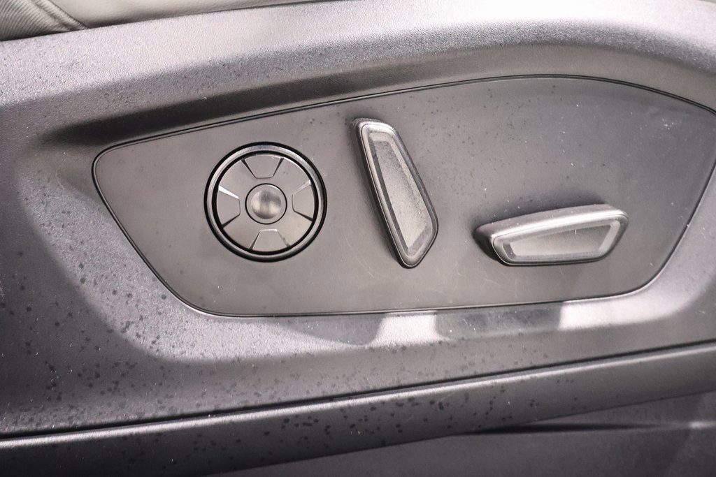 Certified 2025 Ford Explorer Platinum w/ Ultimate Package image 29