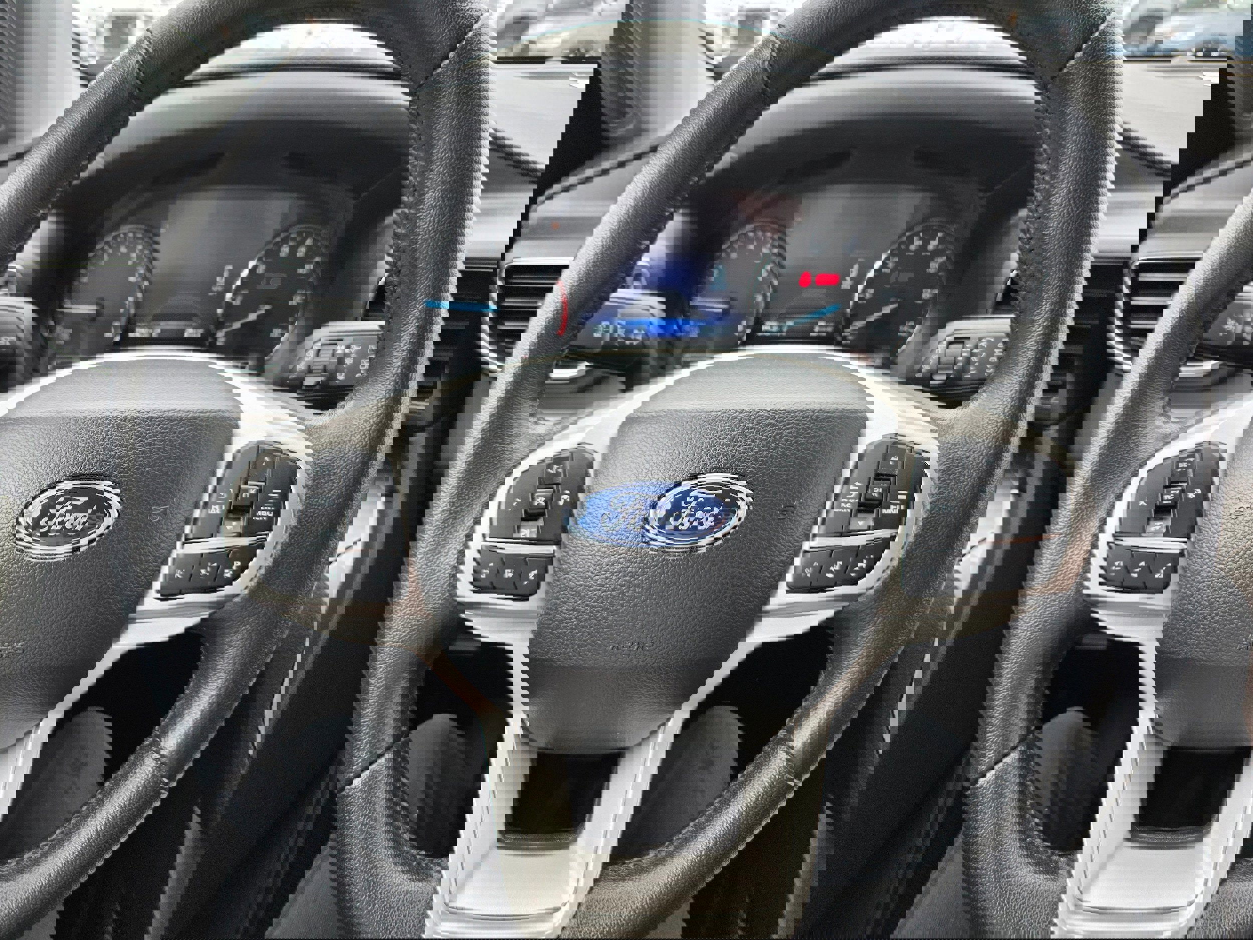 Certified 2023 Ford Explorer XLT w/ Equipment Group 202A image 15