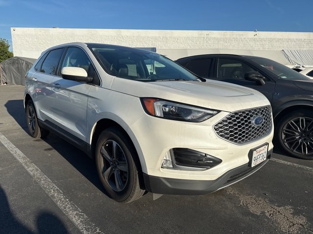 Certified 2023 Ford Edge SEL w/ Convenience Package image 4