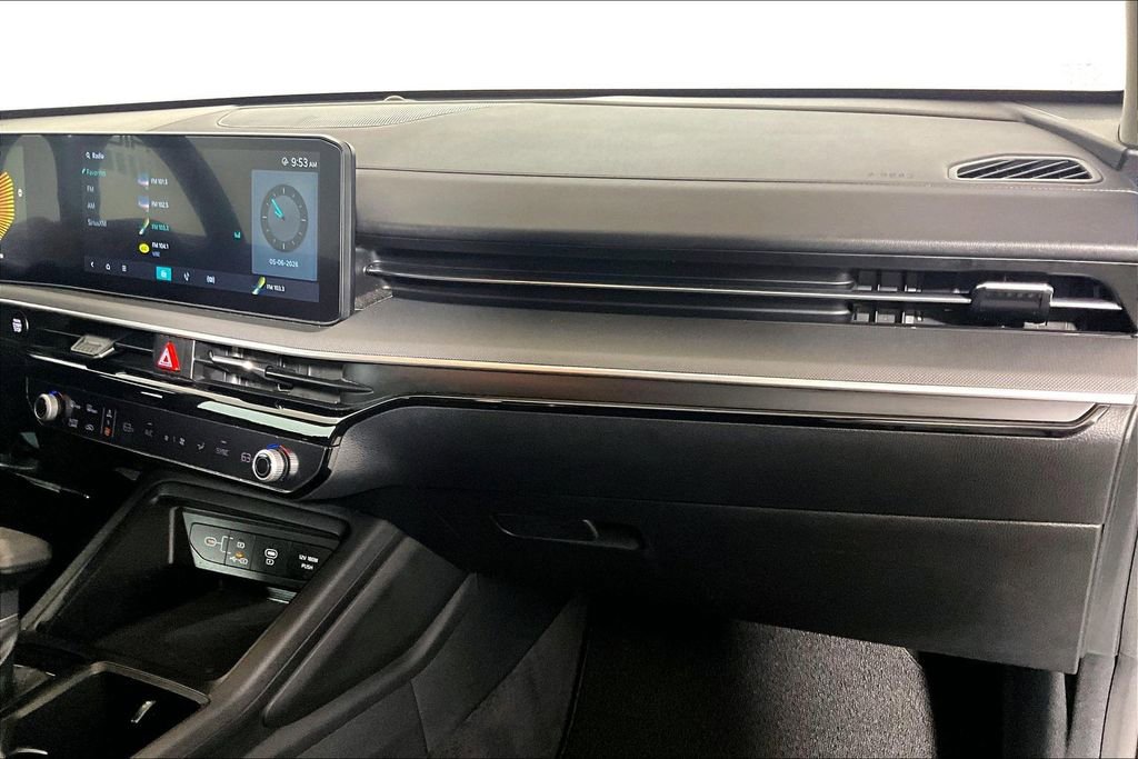 Used 2025 Kia K5 LXS FWD image 12