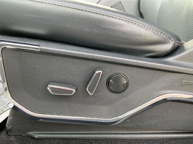 Certified 2023 Ford F150 Lariat w/ Trailer Tow Package image 12