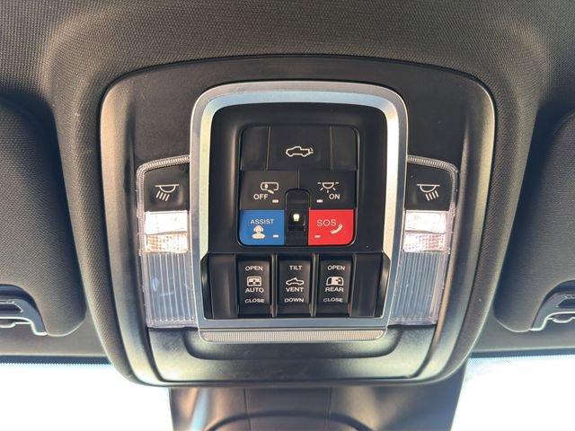 Used 2024 RAM 2500 Limited image 31