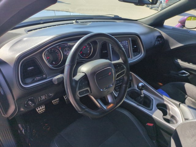 Used 2022 Dodge Challenger R/T Scat Pack w/ Dynamics Package RWD image 17